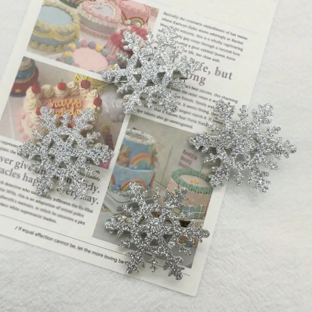 2 Snowflake Sparkly Clips - Picture 5 of 8